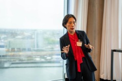 User-Meeting_Final-12-van-109