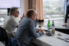 User-Meeting_Final-13-van-109