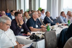 User-Meeting_Final-30-van-109