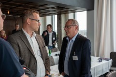 User-Meeting_Final-37-van-109